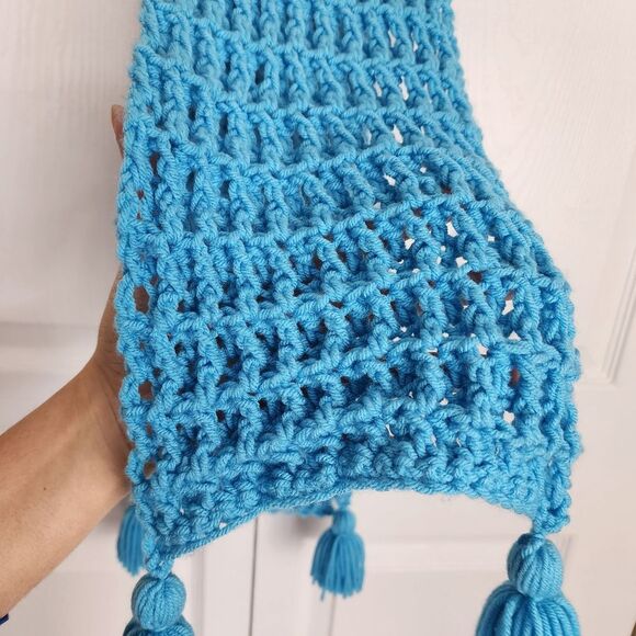 New Handmade Crochet Scarf Loose Waffle Stitch Tassels Light Blue Acrylic 90x8 - Picture 6 of 9